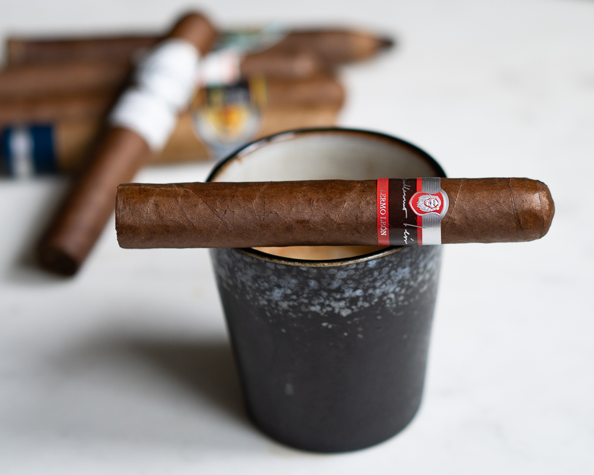 Guillermo Leon Robusto Review 2