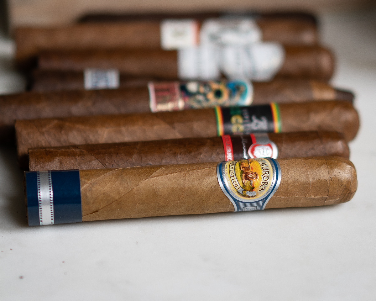 La Aurora Preferidos Sapphire Connecticut Robusto Review 3