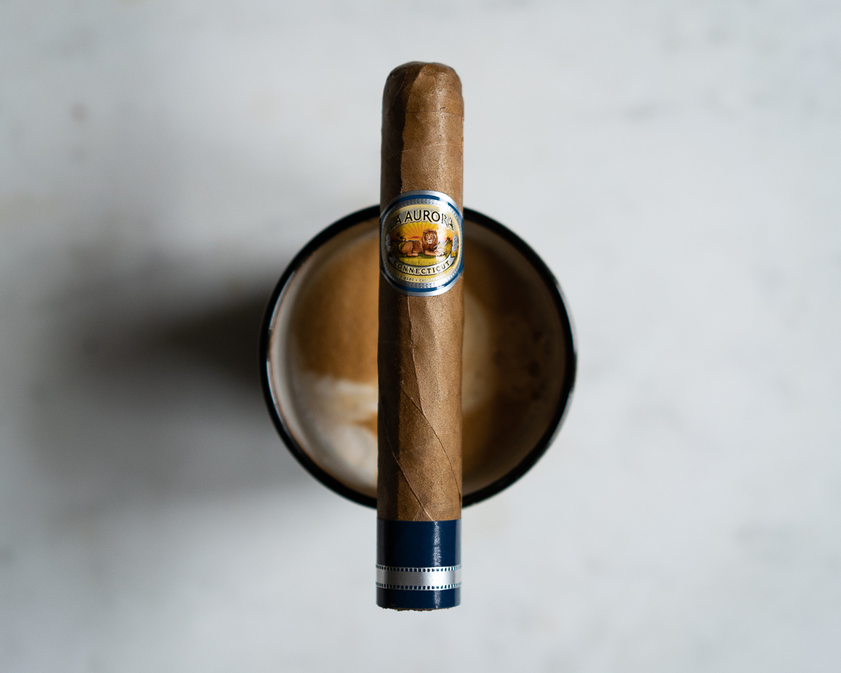 La Aurora Preferidos Sapphire Connecticut Robusto Review