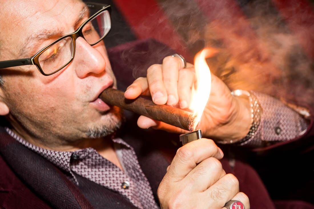 Straight Up & REMIXED: Port Charlotte Scotch & Oliva Cigars